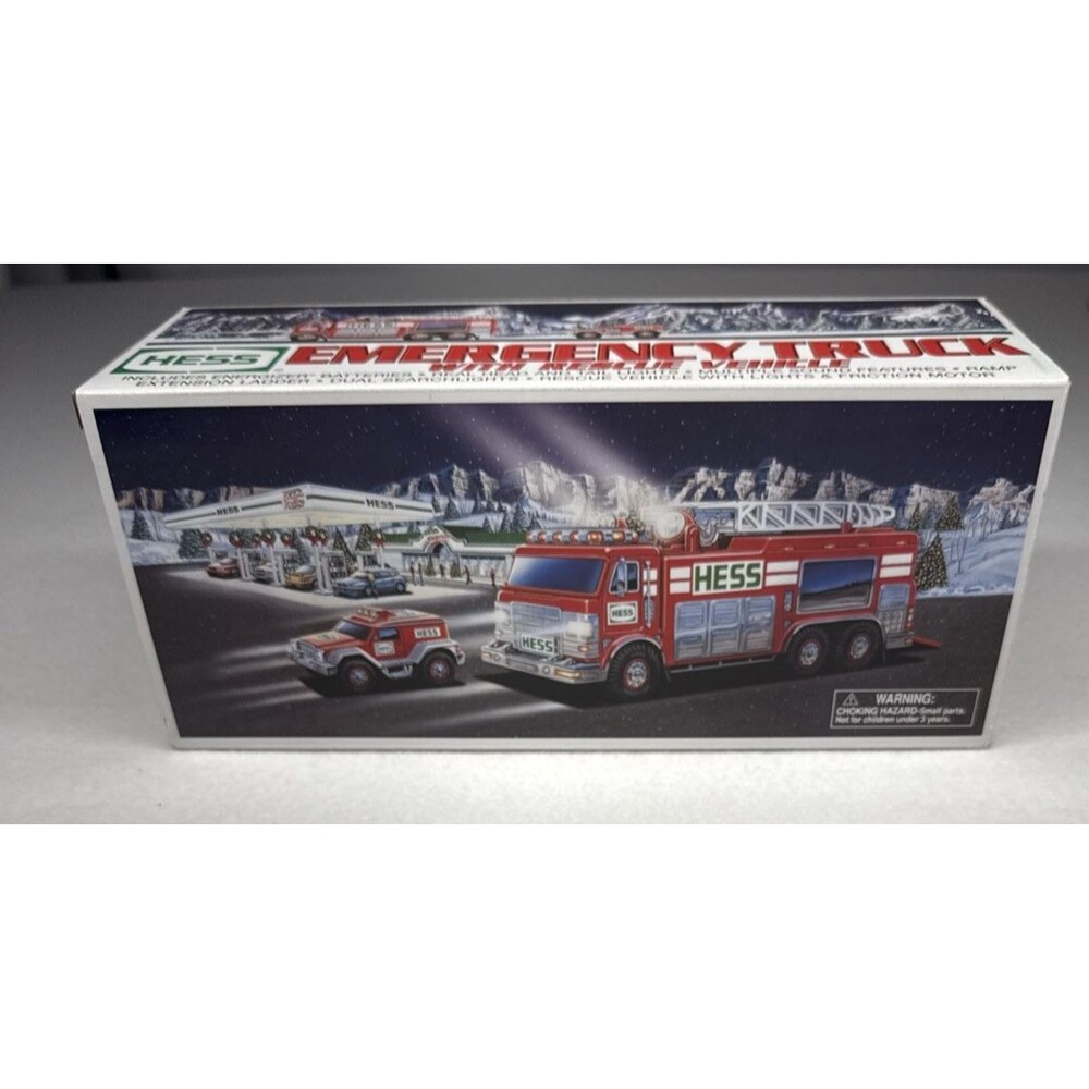 Hess 2005 Emergency Truck With Rescue Vehicle